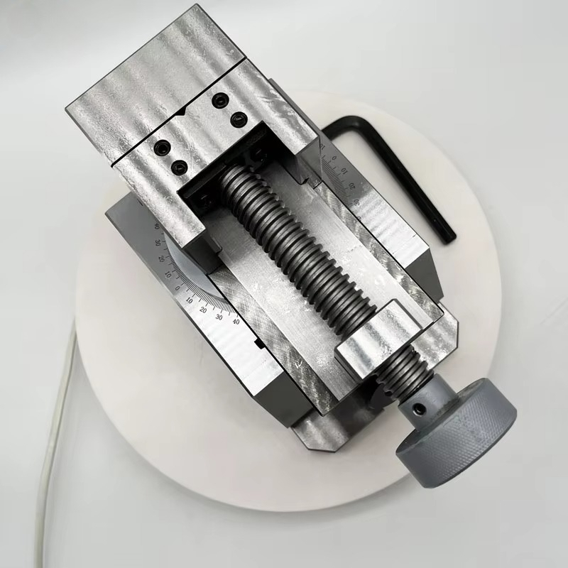 Cnc Milling Machine - CHM80 정밀 작업용 바이스 CNC 범용